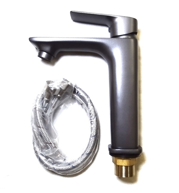 شیر روشویی پایه کوتاه هایشین با طراحی جمع‌وجور