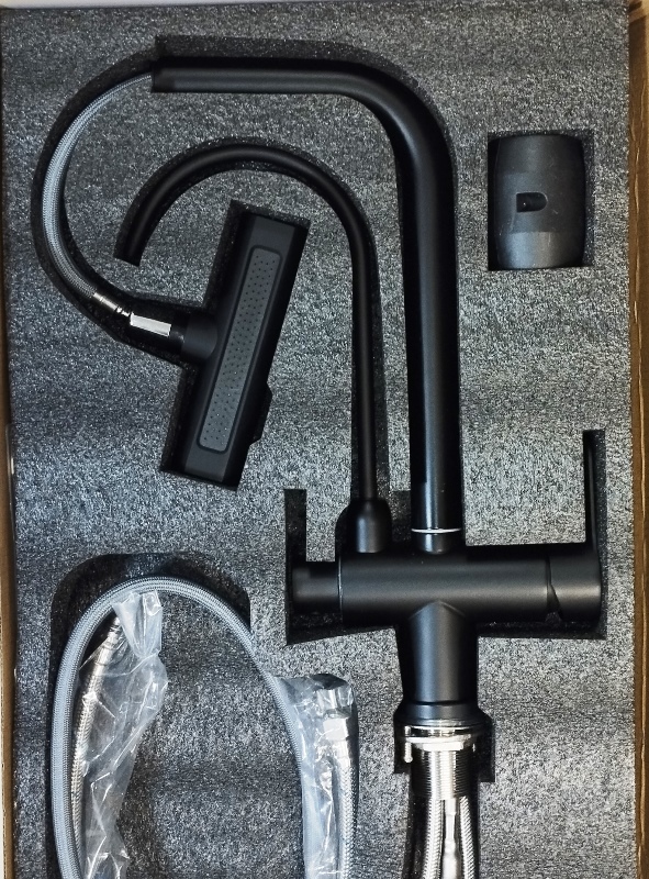 تصویر شیرآلات ست کامل برای حمام و آشپزخانه