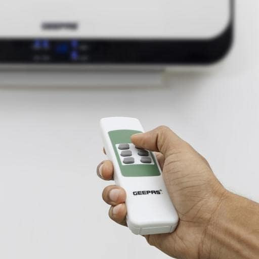 بخاری دیواری Geepas با کنترل از راه دور