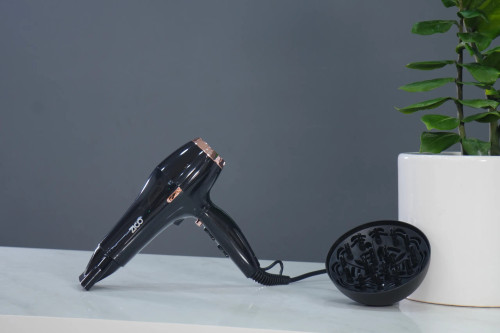 خشککن مو حرفهای با فناوری آیونیک