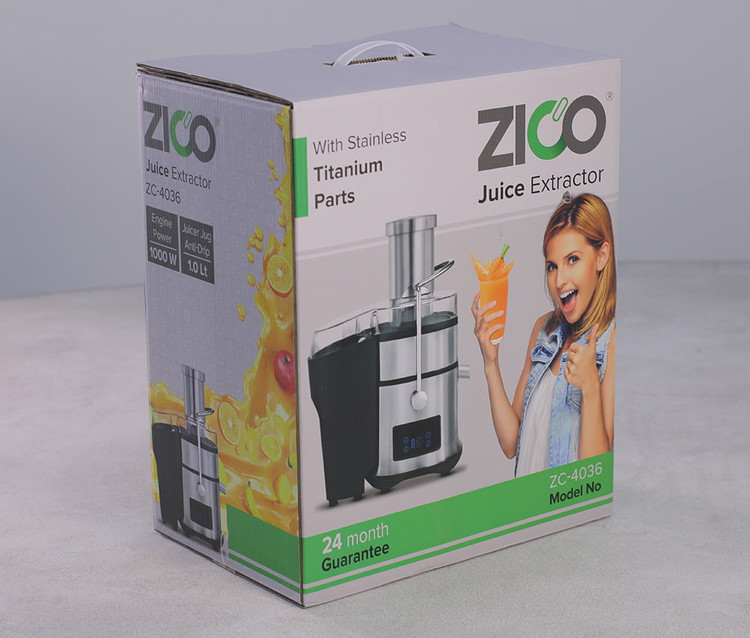 نمای نزدیک تیغه و فیلتر آبمیوهگیری