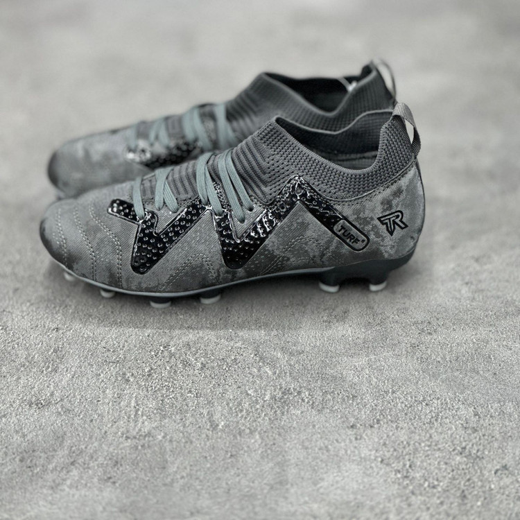 رویه کفش فوتبال ۲۴۰۳ با قابلیت انعطاف بالا و راحتی در هنگام پوشیدن