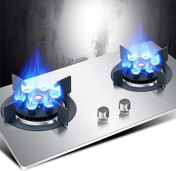 نمای نزدیک از سرشعلههای گاز صفحهای تاشو JEC با راندمان بالا