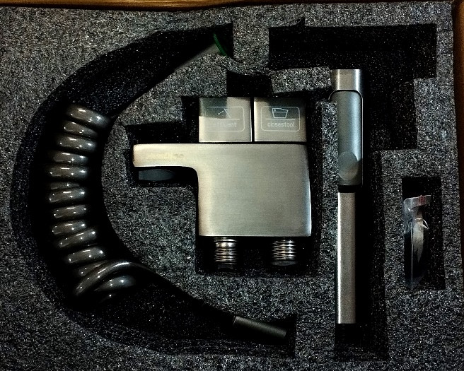 شیر شاتاف لوکس سرویس بهداشتی