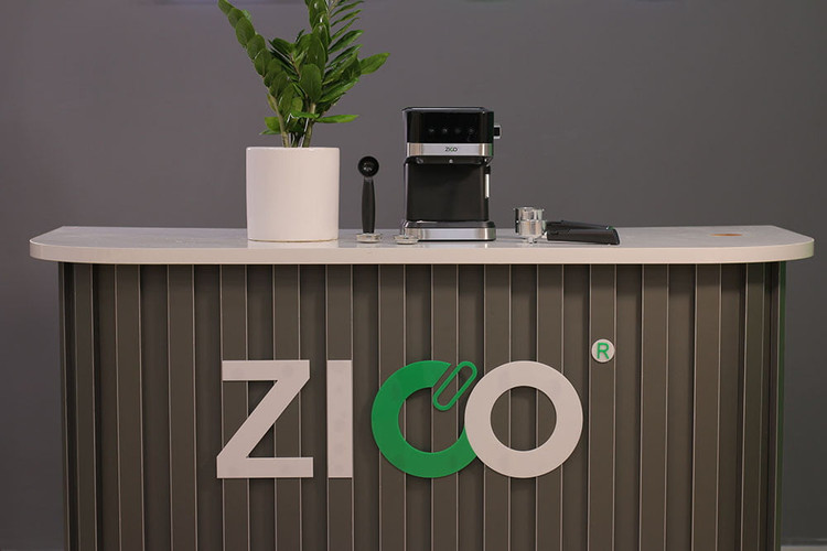 اسپرسو ساز ZC-6066 در نمایی زیبا